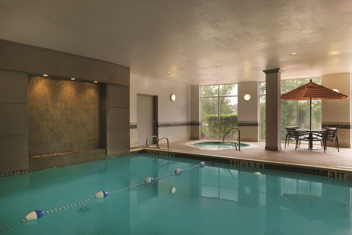 Imagen de la piscina del Hotel Hyatt Place College Station. Foto 20