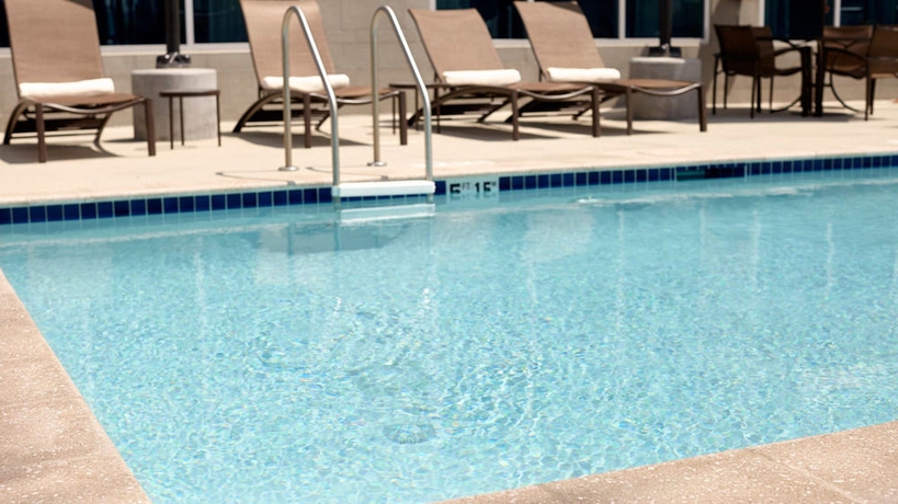 Imagen de la piscina del Hotel Hyatt Place Colorado Springs/garden Of The Gods. Foto 16