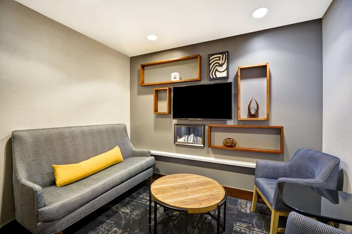 Imagen de los interiores del Hotel Hyatt Place Columbus/Worthington. Foto 18