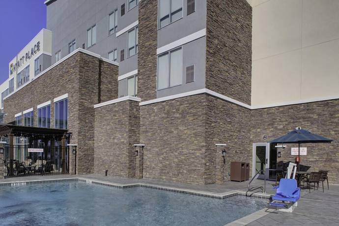 Imagen de la piscina del Hotel Hyatt Place Dallas / The Colony. Foto 20