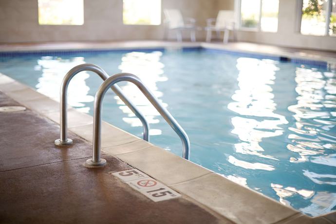 Imagen de la piscina del Hotel Hyatt Place Denver South/park Meadows. Foto 19