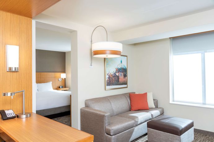 Imagen de la habitación del Hotel Hyatt Place Detroit Royal Oak. Foto 2