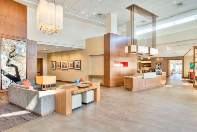 Imagen de los interiores del Hotel Hyatt Place Durham Southpoint. Foto 20