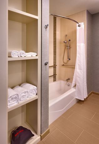 Imagen de la habitación del Hotel Hyatt Place Emeryville/san Francisco Bay Area. Foto 16