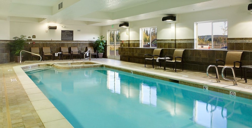 Imagen de la piscina del Hotel Hyatt Place Fairbanks. Foto 17