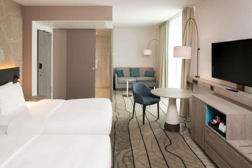 Imagen de la habitación del Hotel Hyatt Place Frankfurt Airport. Foto 15