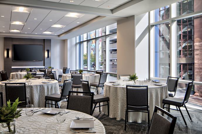 Imagen de los interiores del Hotel Hyatt Place Grand Rapids Downtown. Foto 19