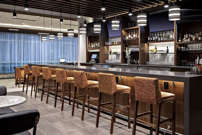 Imagen del bar/restaurante del Hotel Hyatt Place Grand Rapids Downtown. Foto 3