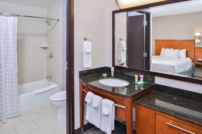 Imagen de la habitación del Hotel Hyatt Place Herndon Dulles Airport East. Foto 5