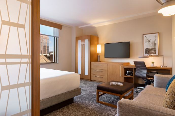 Imagen de la habitación del Hotel Hyatt Place Houston Downtown. Foto 12