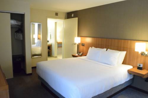 Imagen de la habitación del Hotel Hyatt Place Houston / The Woodlands. Foto 2