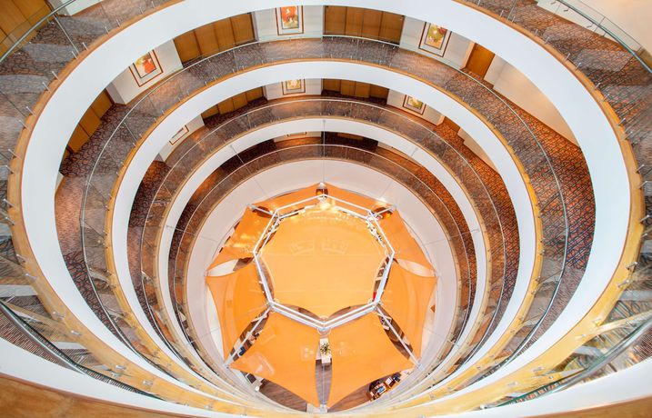 Imagen de los interiores del Hotel Hyatt Place Hyderabad Banjara Hills. Foto 17