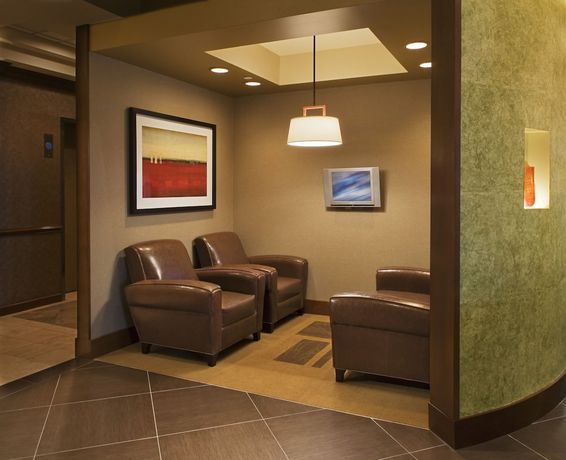 Imagen de los interiores del Hotel Hyatt Place Indianapolis Airport. Foto 16