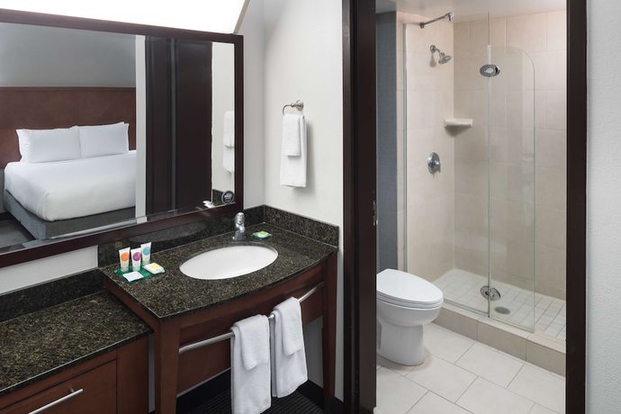 Imagen de la habitación del Hotel Hyatt Place Jacksonville Airport. Foto 4