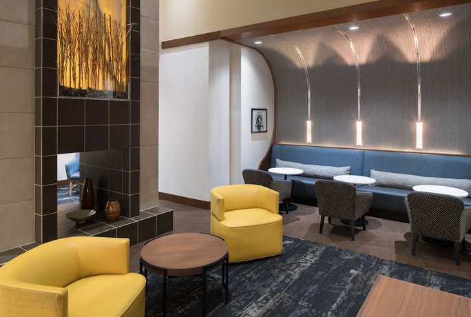 Imagen de los interiores del Hotel Hyatt Place Jacksonville Airport. Foto 18
