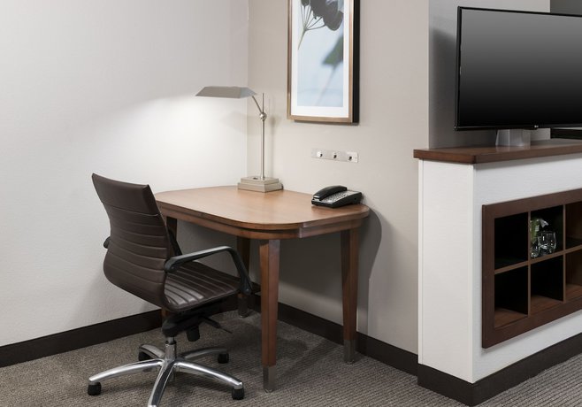 Imagen de la habitación del Hotel Hyatt Place Jacksonville Airport. Foto 12