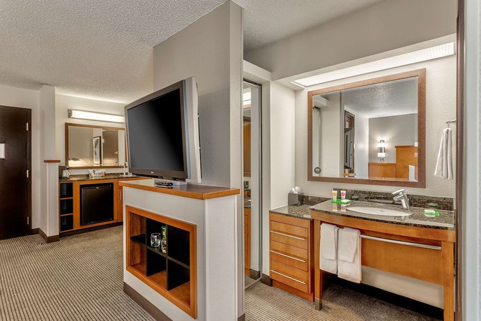 Imagen de la habitación del Hotel Hyatt Place Kansas City/overland Park/convention Center. Foto 9