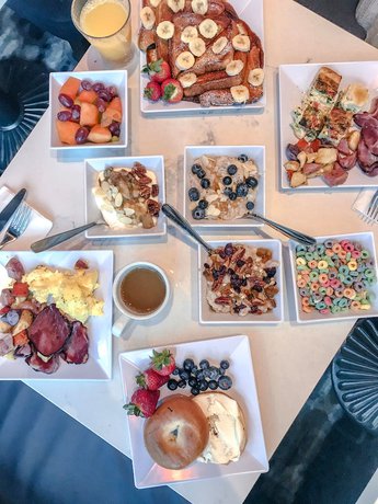 Imagen del bar/restaurante del Hotel Hyatt Place Kelowna. Foto 6