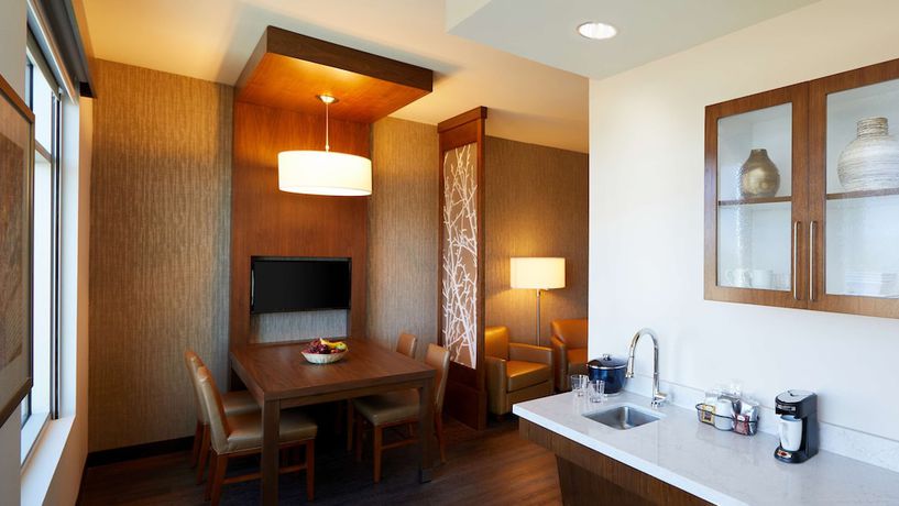 Imagen de la habitación del Hotel Hyatt Place Las Vegas at Silverton Village. Foto 8