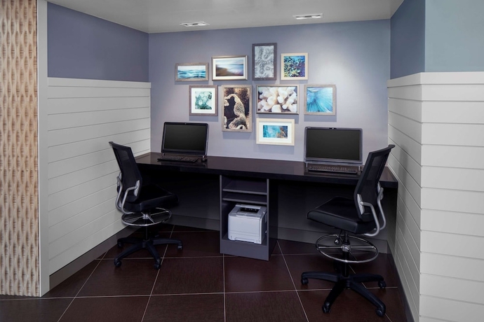 Imagen de los interiores del Hotel Hyatt Place Long Island East End. Foto 16