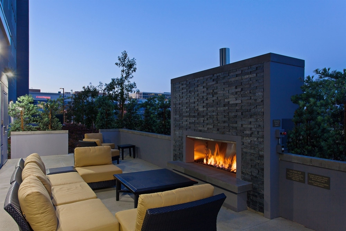 Imagen de los exteriores del Hotel Hyatt Place Los Angeles / LAX / El Segundo. Foto 11