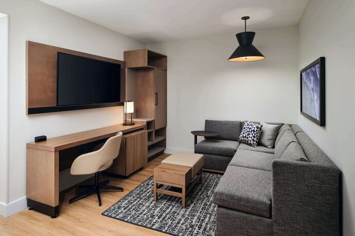 Imagen de la habitación del Hotel Hyatt Place Melbourne Airport. Foto 16