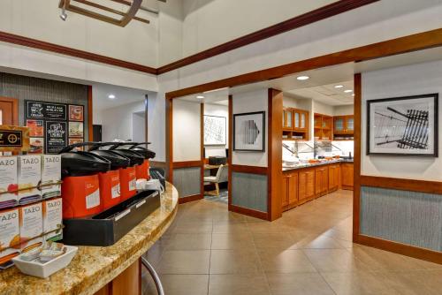 Imagen del bar/restaurante del Hotel Hyatt Place Memphis/wolfchase Galleria. Foto 4