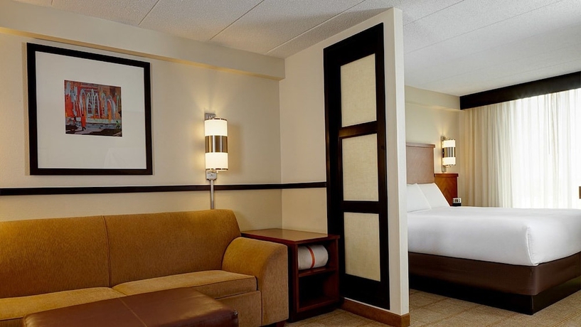 Imagen de la habitación del Hotel Hyatt Place Milwaukee Airport. Foto 2