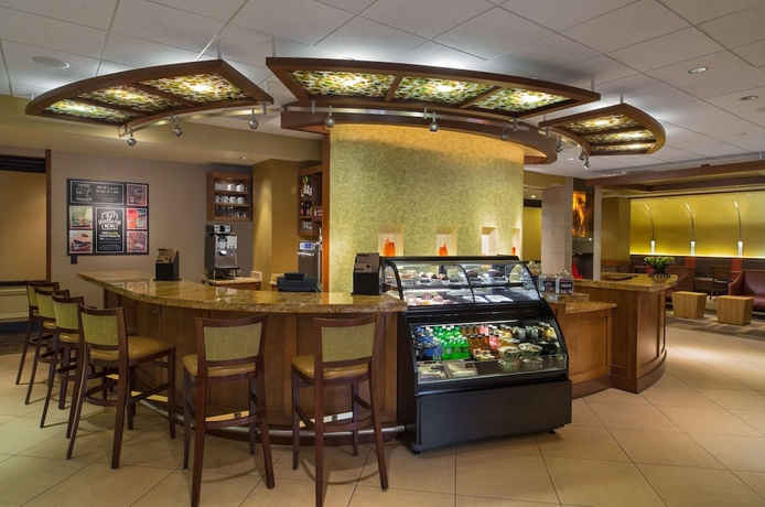 Imagen de los interiores del Hotel Hyatt Place Milwaukee Airport. Foto 15