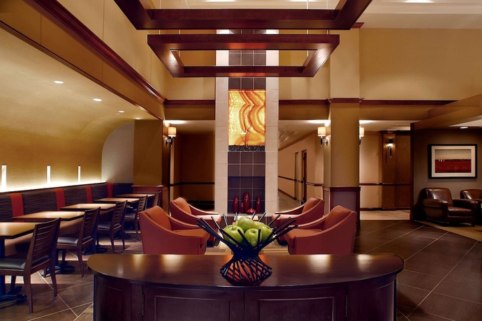 Imagen de los interiores del Hotel Hyatt Place Milwaukee Airport. Foto 16