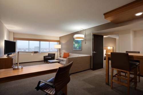 Imagen de la habitación del Hotel Hyatt Place Minneapolis Downtown. Foto 1