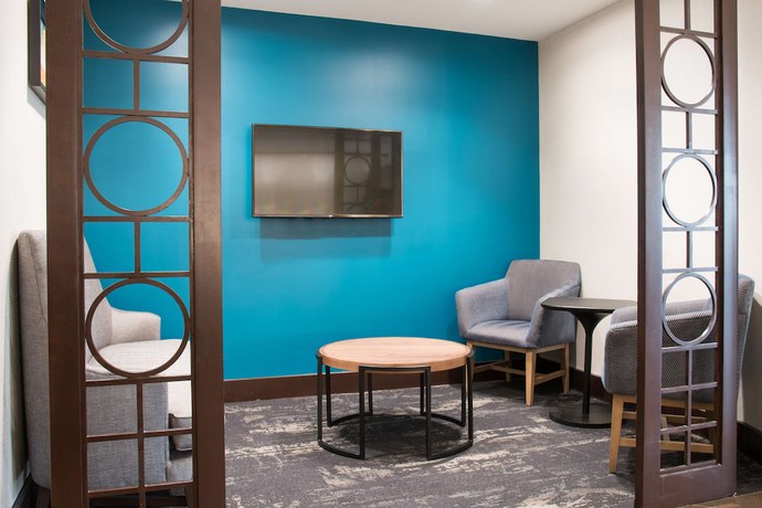 Imagen de los interiores del Hotel Hyatt Place Minneapolis/eden Prairie. Foto 17