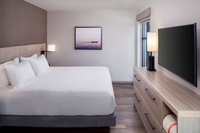 Imagen de la habitación del Hotel Hyatt Place Mount Pleasant Towne Centre. Foto 1