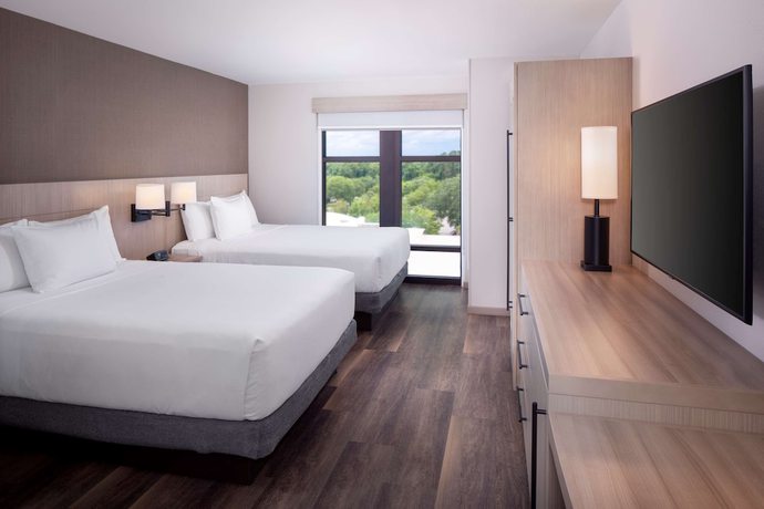 Imagen de la habitación del Hotel Hyatt Place Mount Pleasant Towne Centre. Foto 13