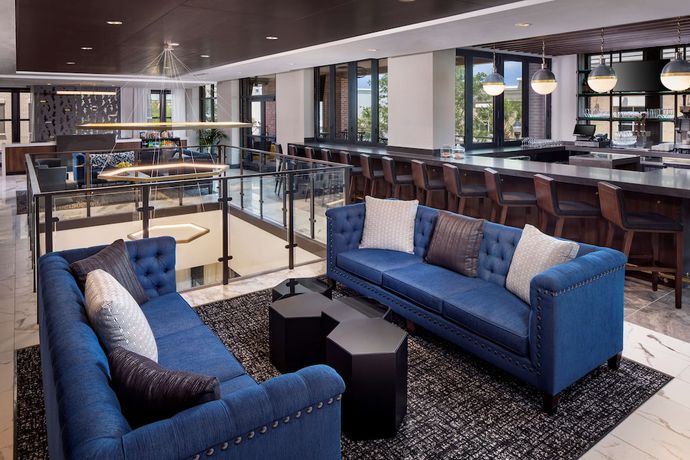 Imagen de los interiores del Hotel Hyatt Place Mount Pleasant Towne Centre. Foto 16