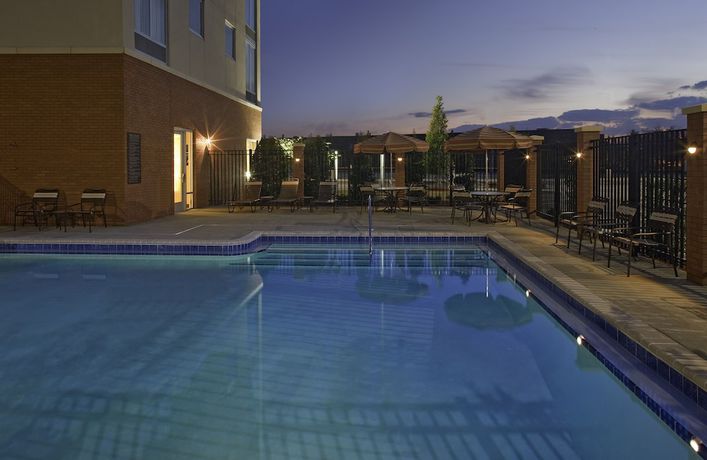 Imagen de la piscina del Hotel Hyatt Place Nashville Brentwood. Foto 19