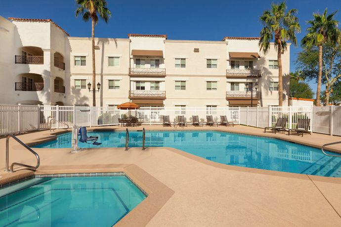 Imagen de la piscina del Hotel Hyatt Place Phoenix/chandler-fashion Center. Foto 18
