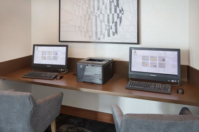 Imagen de los interiores del Hotel Hyatt Place Reno Tahoe Airport. Foto 18