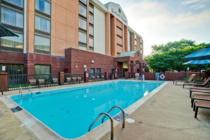 Imagen de la piscina del Hotel Hyatt Place Richmond/innsbrook. Foto 16