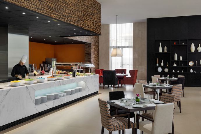 Imagen del bar/restaurante del Hotel Hyatt Place Riyadh Al Sulaimania. Foto 2