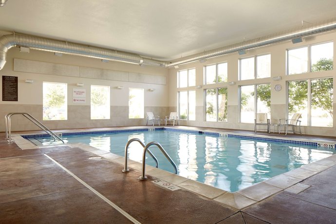 Imagen de la piscina del Hotel Hyatt Place Roanoke Airport/valley View Mall. Foto 20