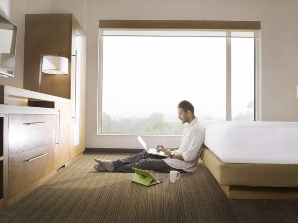 Imagen de la habitación del Hotel Hyatt Place Saratoga Malta. Foto 16
