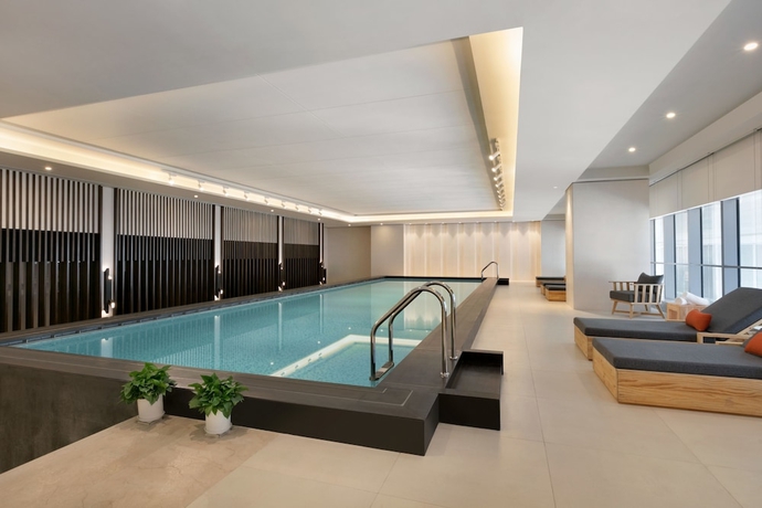 Imagen de la piscina del Hotel Hyatt Place Shanghai Tianshan Plaza. Foto 19