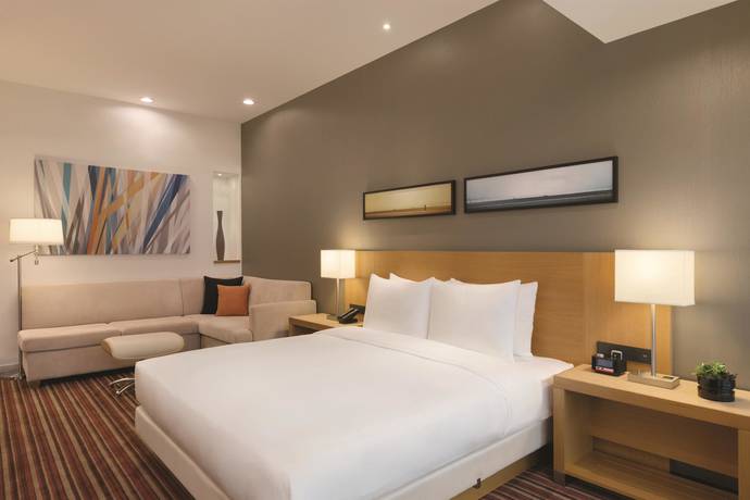 Imagen de la habitación del Hotel Hyatt Place Shenzhen Airport. Foto 4