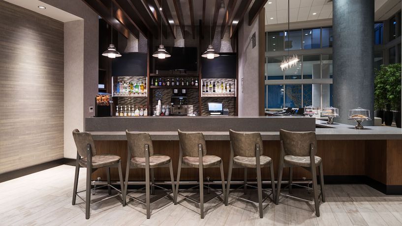 Imagen del bar/restaurante del Hotel Hyatt Place St. Petersburg/downtown. Foto 6