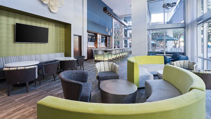 Imagen del bar/restaurante del Hotel Hyatt Place St. Petersburg/downtown. Foto 7