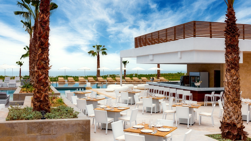 Imagen del bar/restaurante del Hotel Hyatt Place Taghazout Bay. Foto 2