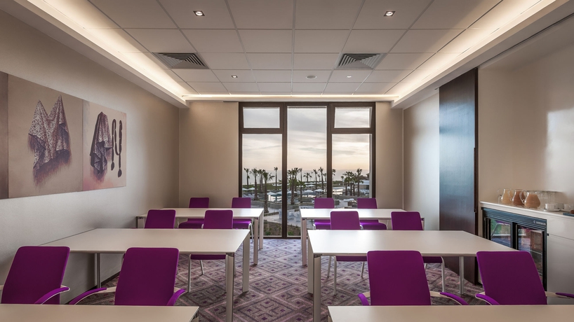 Imagen de los interiores del Hotel Hyatt Place Taghazout Bay. Foto 12