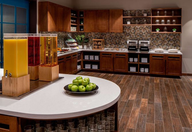 Imagen del bar/restaurante del Hotel Hyatt Place Tampa Downtown. Foto 5