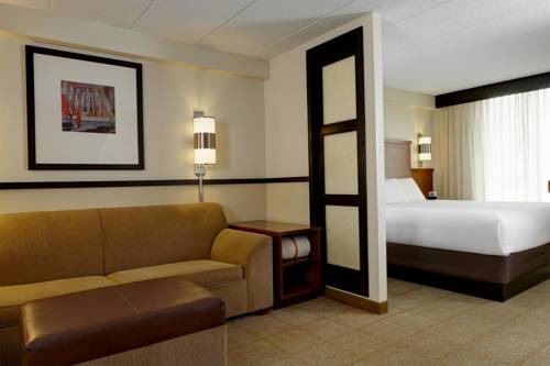 Imagen de la habitación del Hotel Hyatt Place Topeka. Foto 7